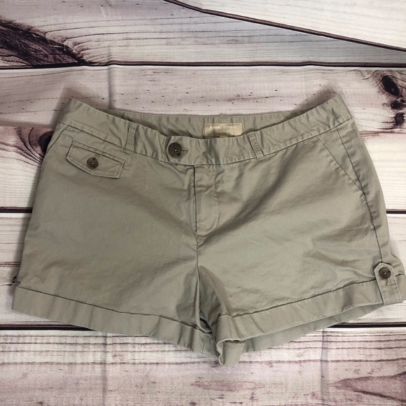 Banana Republic Pants - Banana Republic |  Khaki Weekend Shorts